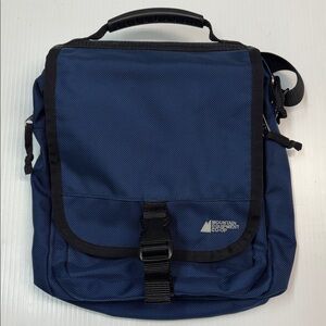 Mountain Equipment Co-Op MEC Carryall Messenger/ Crossbody Bag - Blue